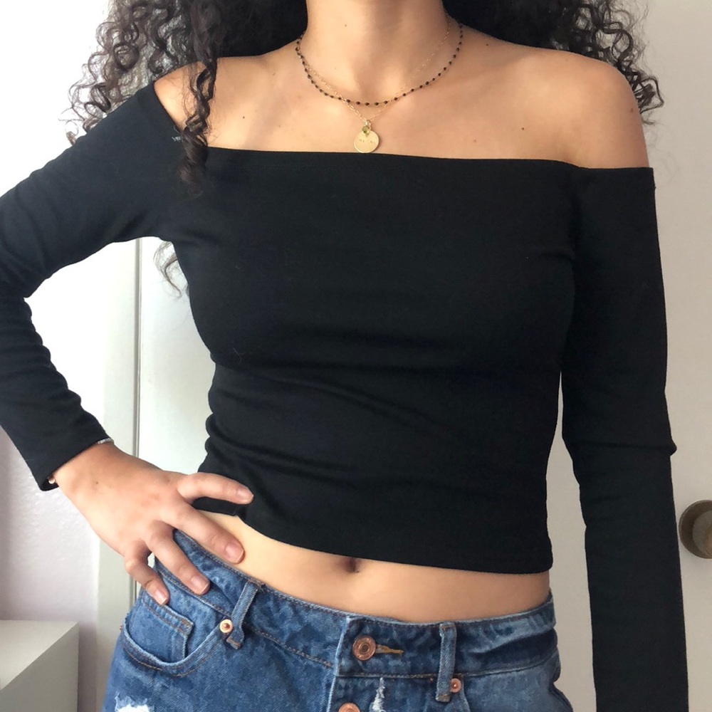 black long sleeve off the shoulder top